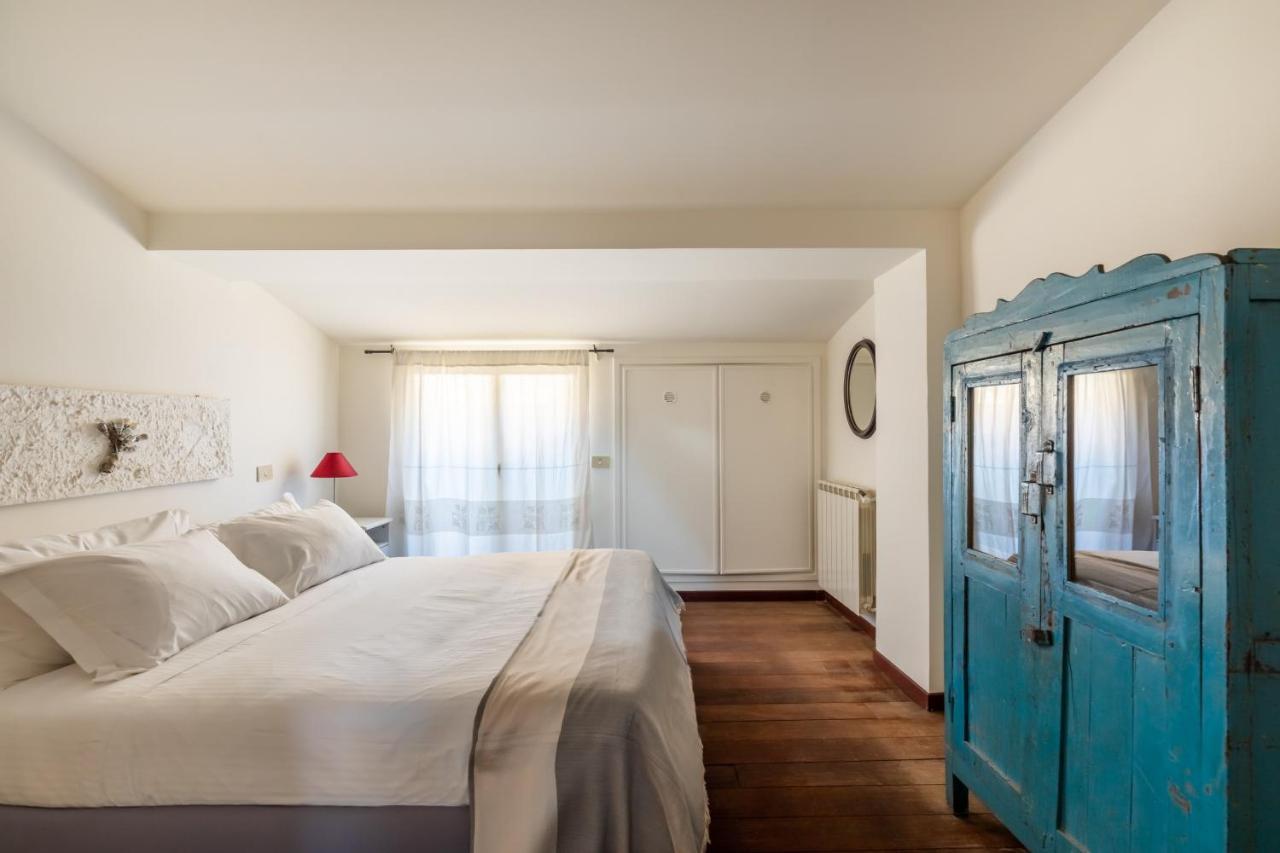 Bright And Comfy Terraced Apartment In Trastevere Róma Kültér fotó
